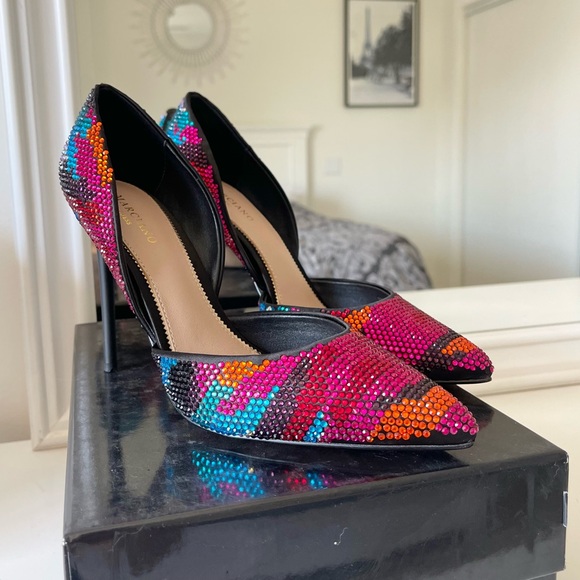 Marciano by Guess Heartbreaker Rhinestone Embellished d'Orsay Pump Size 9.5 - Picture 4 of 7